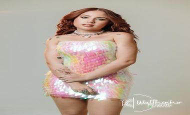 Mari Fernandez inova em show e promete Carnaval Sem Fim