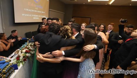 Colação de Grau 2019- 9° Ano e 3° Serie do ensino médio Colégio Eduvale Olimpia-SP 