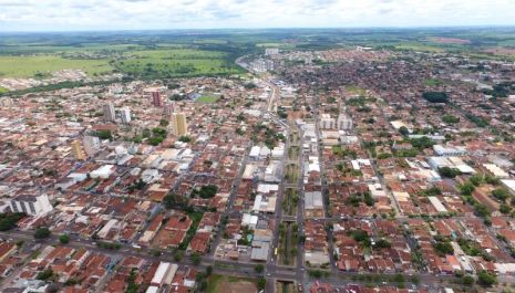 Prefeitura adota novas medidas para estadia de profissionais essenciais e reforça ações de prevenção e visita ao Cemitério