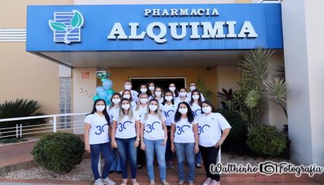 Pharmacia Alquimia Olimpia celebra 30 anos com show de Prêmios