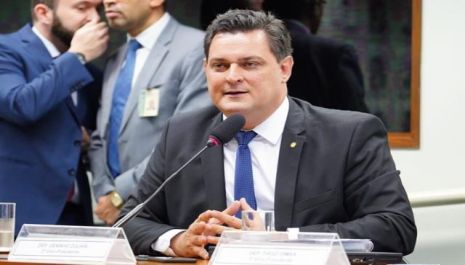 Geninho propõe projeto que garante separação de bens de casados por documento particular