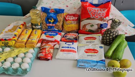  Kits de alimentação escolar começam a ser entregues para alunos cadastrados a partir desta quinta-feira (22)