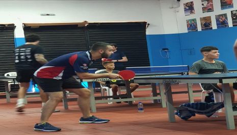 Tênis de Mesa de Olímpia disputa primeiro torneio de 2022 e garante medalhas na competição