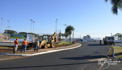 Av. Harry Gianecchini passa por obras de duplicação no trecho em frente ao Ginásio de Esportes