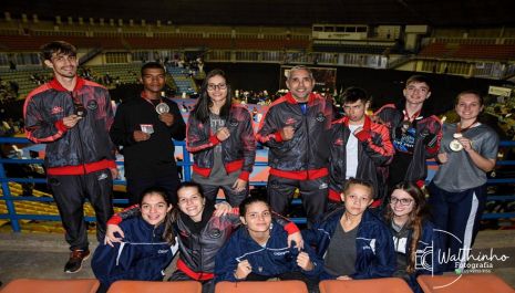 Karatecas de Olímpia conquistam 8 medalhas no Campeonato Paulista e garantem vaga para o Brasileiro 