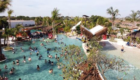 Parque aquático Hot Beach ganha nova atração, o Oásis 