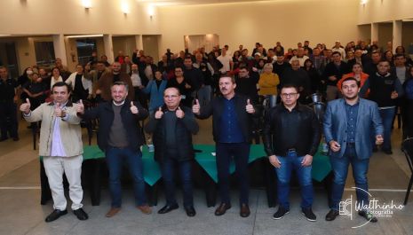 Os pré-candidatos  Itamar Borges,João Cury  Estiveram em Olimpia com Lideranças Políticas e Visitam o 58° Festival Nacional do Folclore