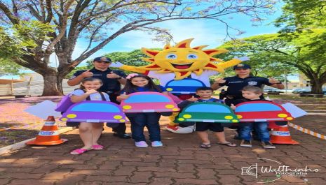 Semana do Trânsito promove conscientização para crianças e adultos nas escolas e ruas de Olímpia