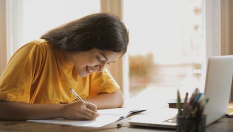 Olímpia abre 40 vagas de cursos de qualificação em Espanhol e Inglês para Recepção do Programa Via Rápida