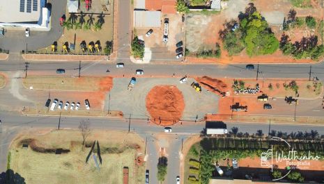 Prefeitura inicia construção de mais duas rotatórias para melhorar segurança viária