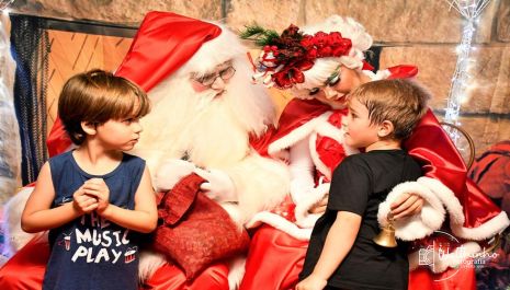 Programação gratuita do Natal Encantado traz Sérgio & Sandro e Coral da Unesp para a Praça nesta semana