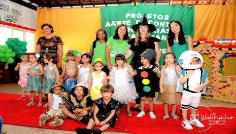 Desfile com roupas recicláveis e outras atividades encerram projeto de Educação Ambiental nas escolas