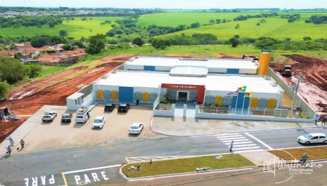 Nova creche do Jardim Maranata é entregue para a população após anos de espera