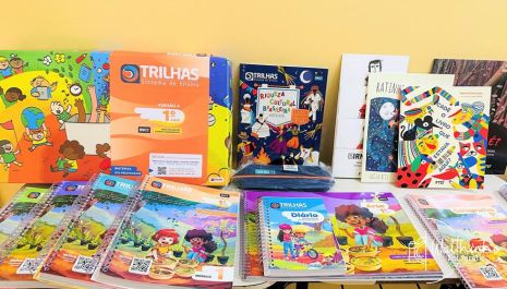 Olímpia implanta sistema de ensino “Trilhas” com novo material didático para melhoria do aprendizado na rede municipal