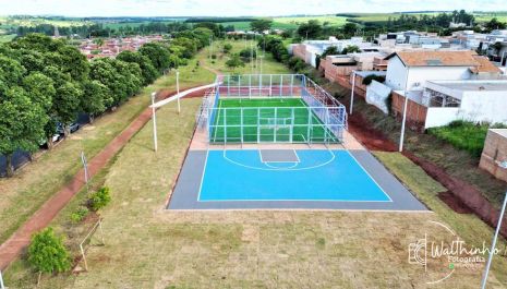 Jardim Tropical II e Cohab III ganham novas Areninhas Esportivas para lazer da população