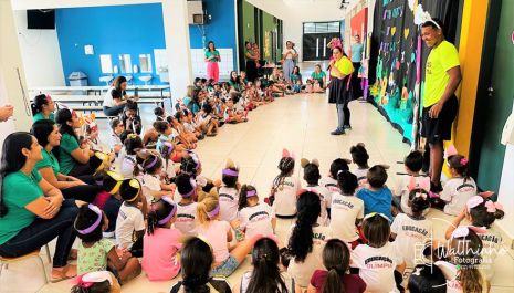 Entrega de ovos e atividades lúdicas marcam celebração da Páscoa nas escolas municipais