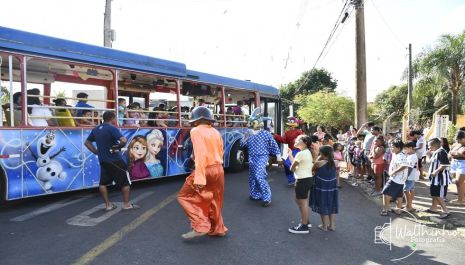 Social promove passeio gratuito de trenzinho para crianças na programação especial de férias