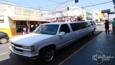 Dia de Barbie com Passeio de Limousine da  loja Le Kids -Olimpia-SP 
