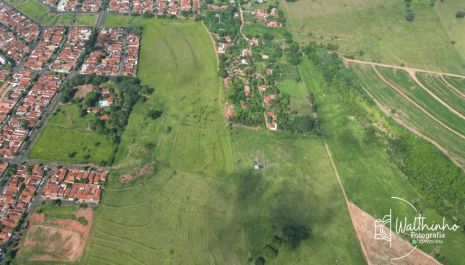 Prefeitura publica edital para construção de 150 casas populares com abertura das inscrições em janeiro