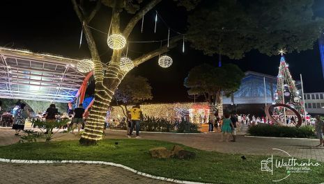 Programação gratuita do Natal Encantado tem diversas atrações nesta semana