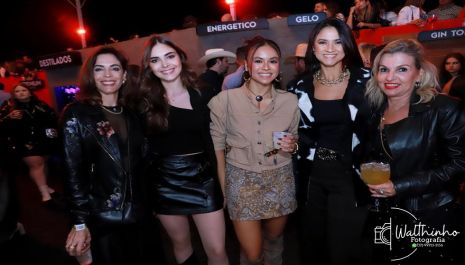Camarote Premium no Catanduva Rodeo Show 2024- Bruno e Marrone 