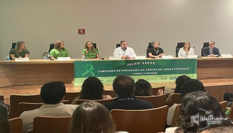  Famerp realiza ação de conscientização sobre câncer de cabeça e pescoço no Centro de Rio Preto