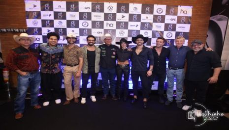Ambientado em Barretos, “8 Segundos – O Desafio” reúne elenco e convidados para pré-estreia exclusiva em homenagem à 70ª Festa do Peão