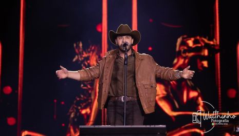 Murilo Huff lança single 