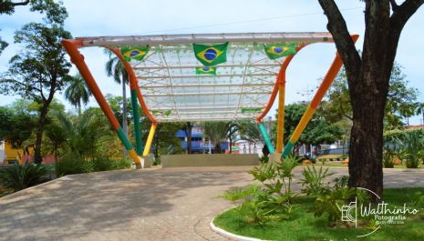 “Copa no Coreto” começa nesta quinta (24) com transmissão do jogo Brasil em telão de LED e distribuição de pipoca na Praça  